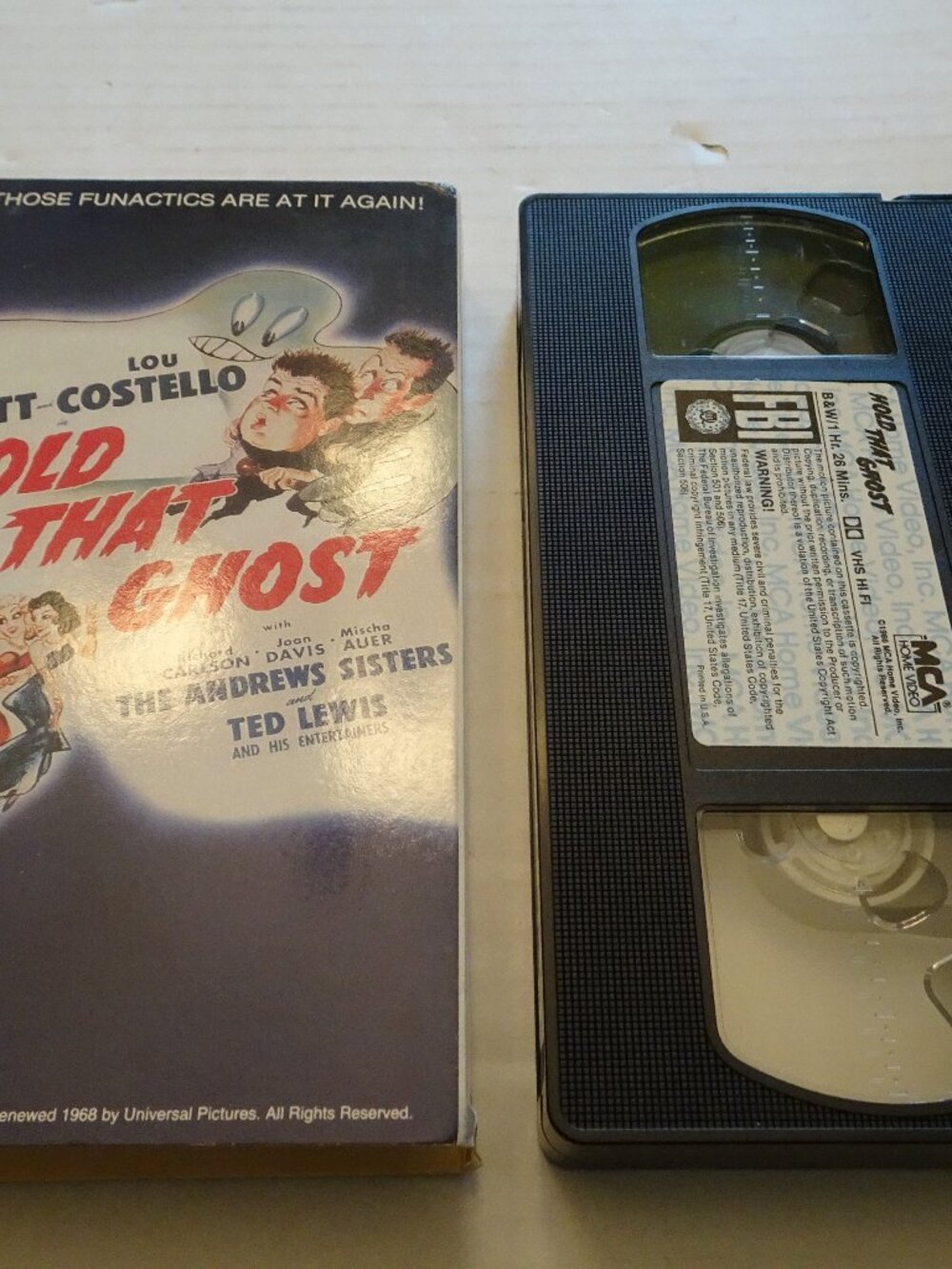 Hold That Ghost - VHS Tape (1941) with Bud Abbott and Lou Costello